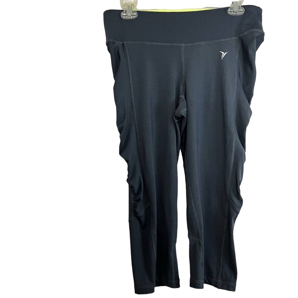 Old Navy Womens Athletic and Sporty Cropped Workout Capri Sz L